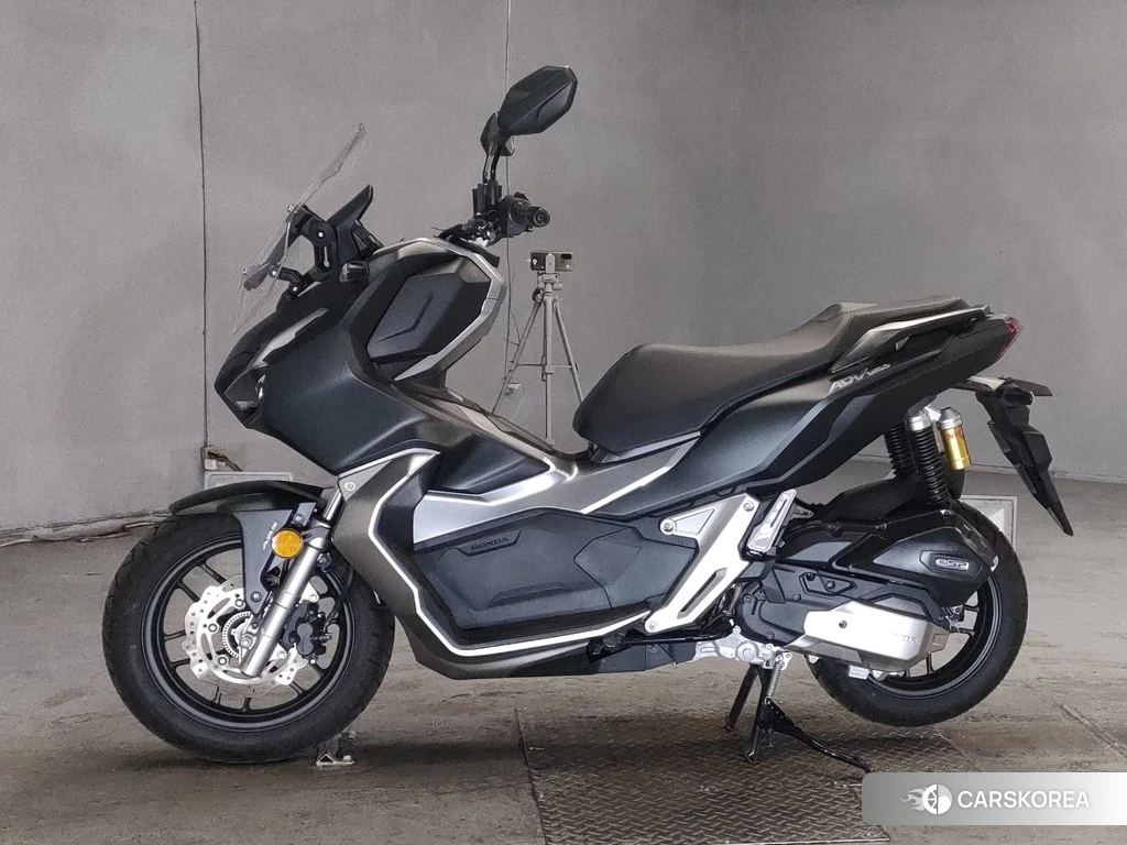 Проданный Honda ADV150 2019 из Японии