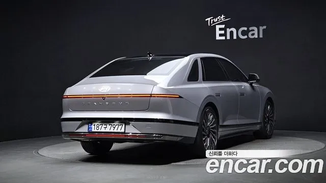 Hyundai Grandeur Hybrid (GN7) id 2867868 из Кореи 12