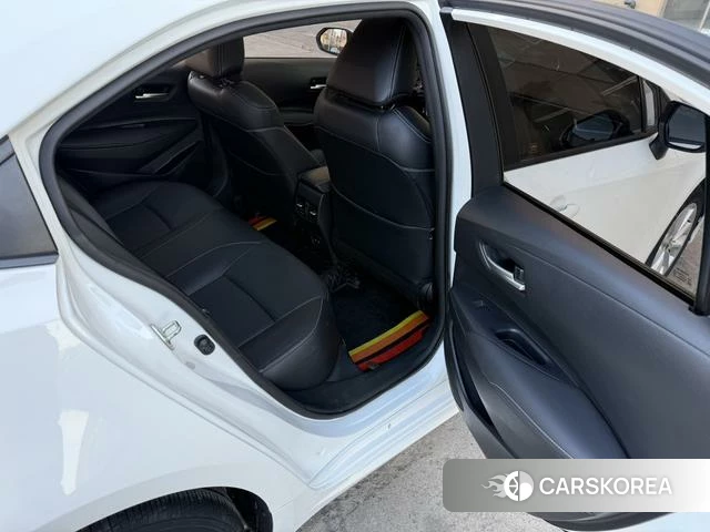 Toyota Corolla id 4235896 из Китая 9