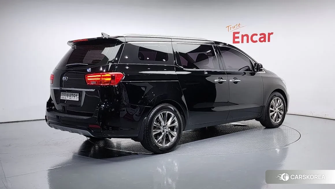 Kia The New Carnival id 1786511 из Кореи 12