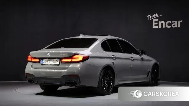 BMW 5 Series (G30) id 3443651 из Кореи 12