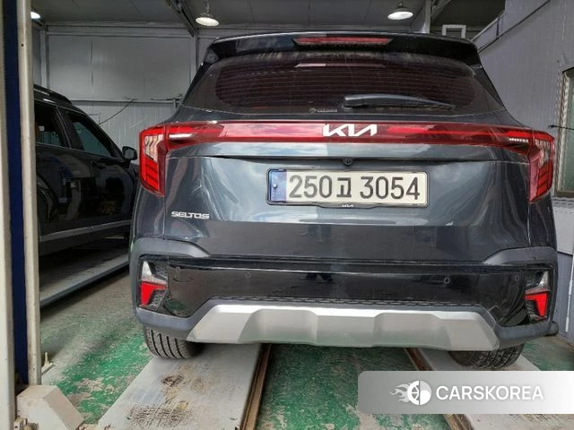 Kia The New Seltos 2024 Серый из Кореи, фото 2