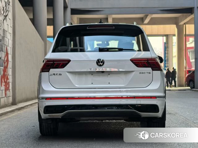 Volkswagen Tiguan L id 4257946 из Китая 7
