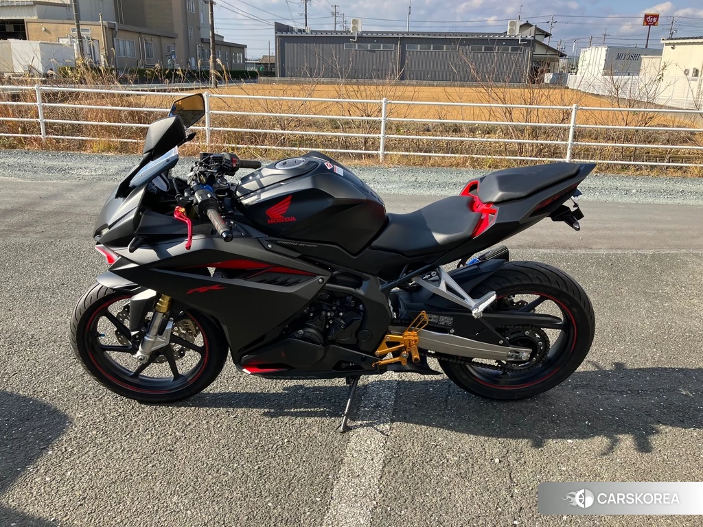 Проданный Honda CBR250RR ABS 2017 из Японии