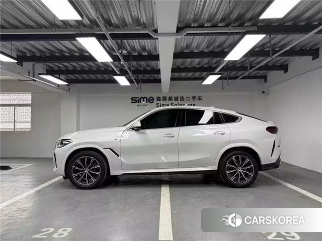 BMW X6 2023 Белый из Китая, фото 2