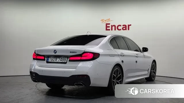 BMW 5 Series (G30) id 3646216 из Кореи 12