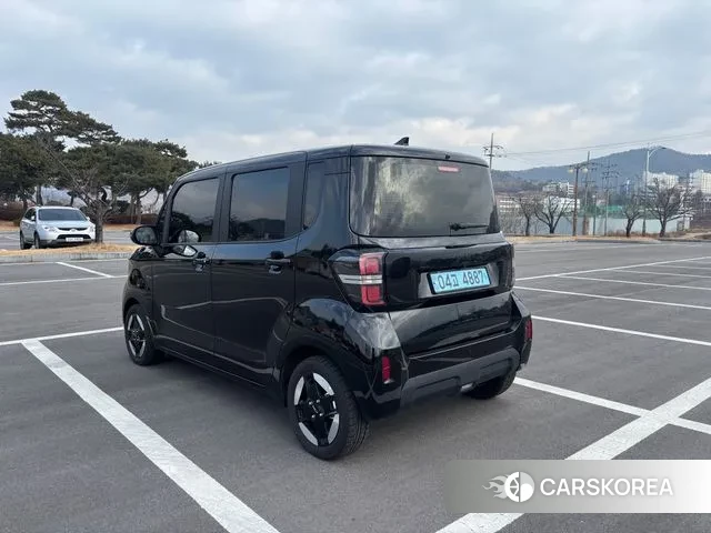 Kia The New Kia Ray EV 2024 Черный из Кореи, фото 4