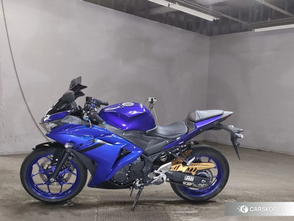 Проданный Yamaha YZF-R25 2015 из Японии