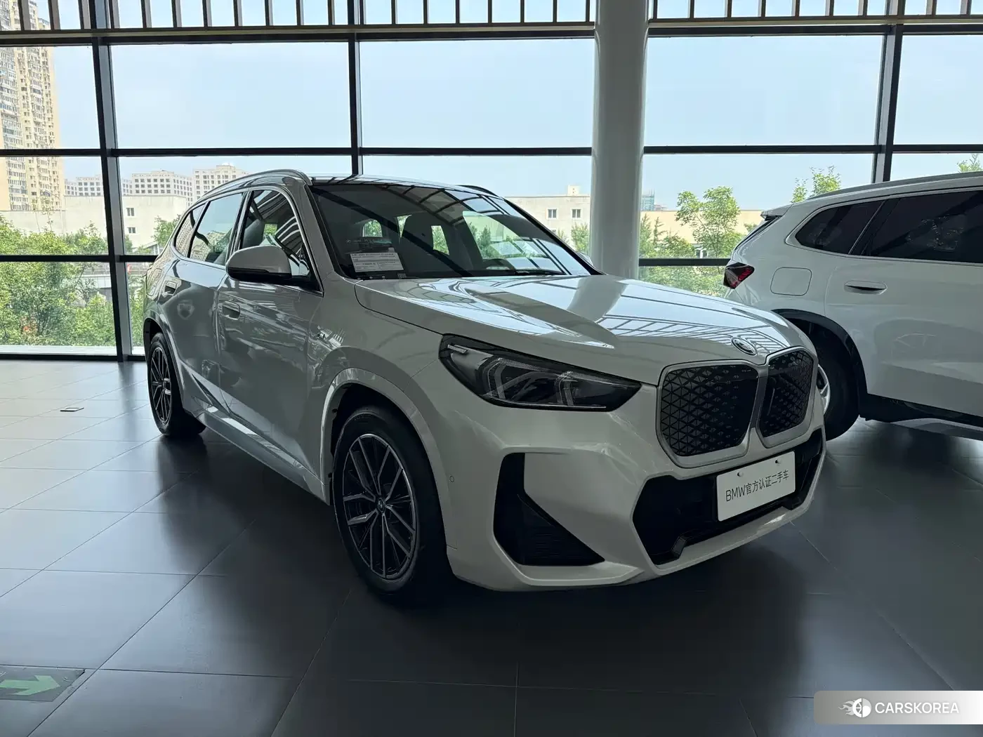 BMW iX1 2025 Белый из Китая, фото 4