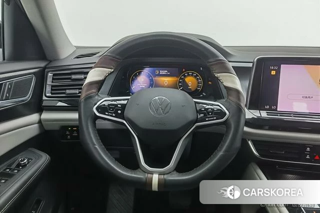 Volkswagen Tourang id 4307024 из Китая 12