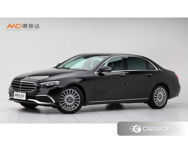 Mercedes-Benz E-class 2023 Черный из Китая, фото 2