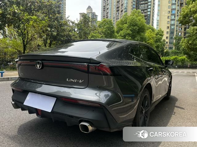 Chang'an UNI-V 2022 Темно-серый из Китая, фото 5