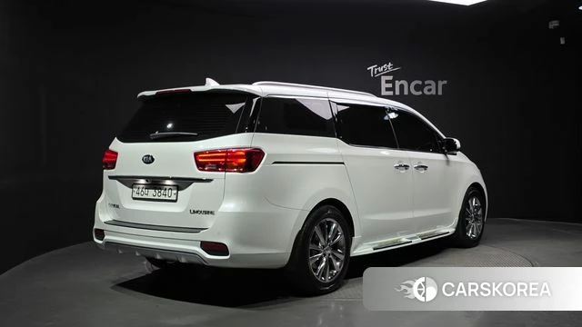 Kia The New Carnival id 4557482 из Кореи 12
