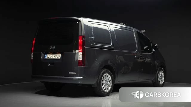 Hyundai Staria id 4631052 из Кореи 12