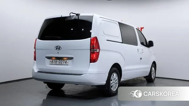 Hyundai The New Grand Starex id 3428369 из Кореи 12