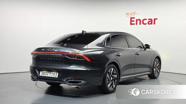 Hyundai The New Grandeur IG Hybrid id 4524401 из Кореи 12