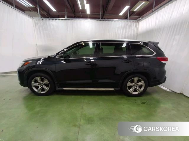 Toyota Highlander id 4211359 из Китая 12