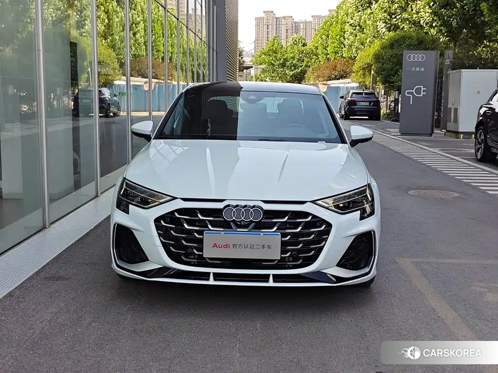 Audi A3 2025 Белый из Китая, фото 2