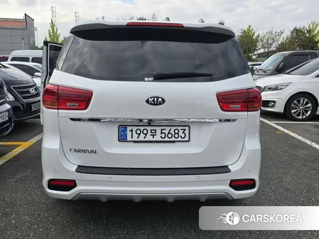 Kia The New Carnival id 3253581 из Кореи 12