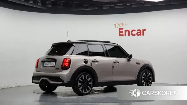 Mini Cooper S id 3280779 из Кореи 12