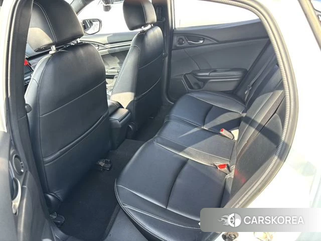 Honda Civic 2022 Белый из Китая, фото 2