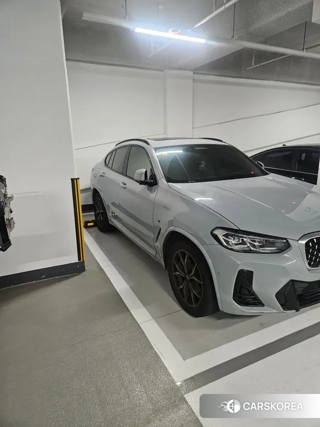 BMW X4 (G02) 2022 Серебристо-серый из Кореи, фото 2