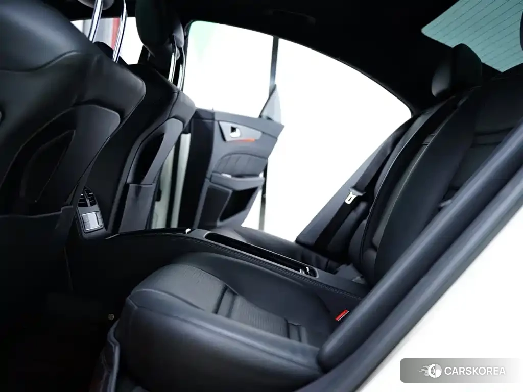 Mercedes-Benz CLS AMG id 4577747 из Китая 12