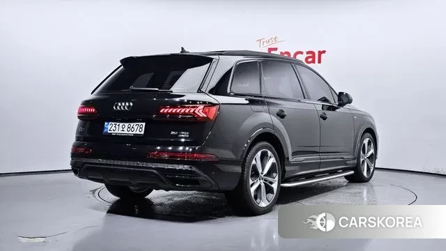 Audi Q7 (4M) id 2889901 из Кореи 12