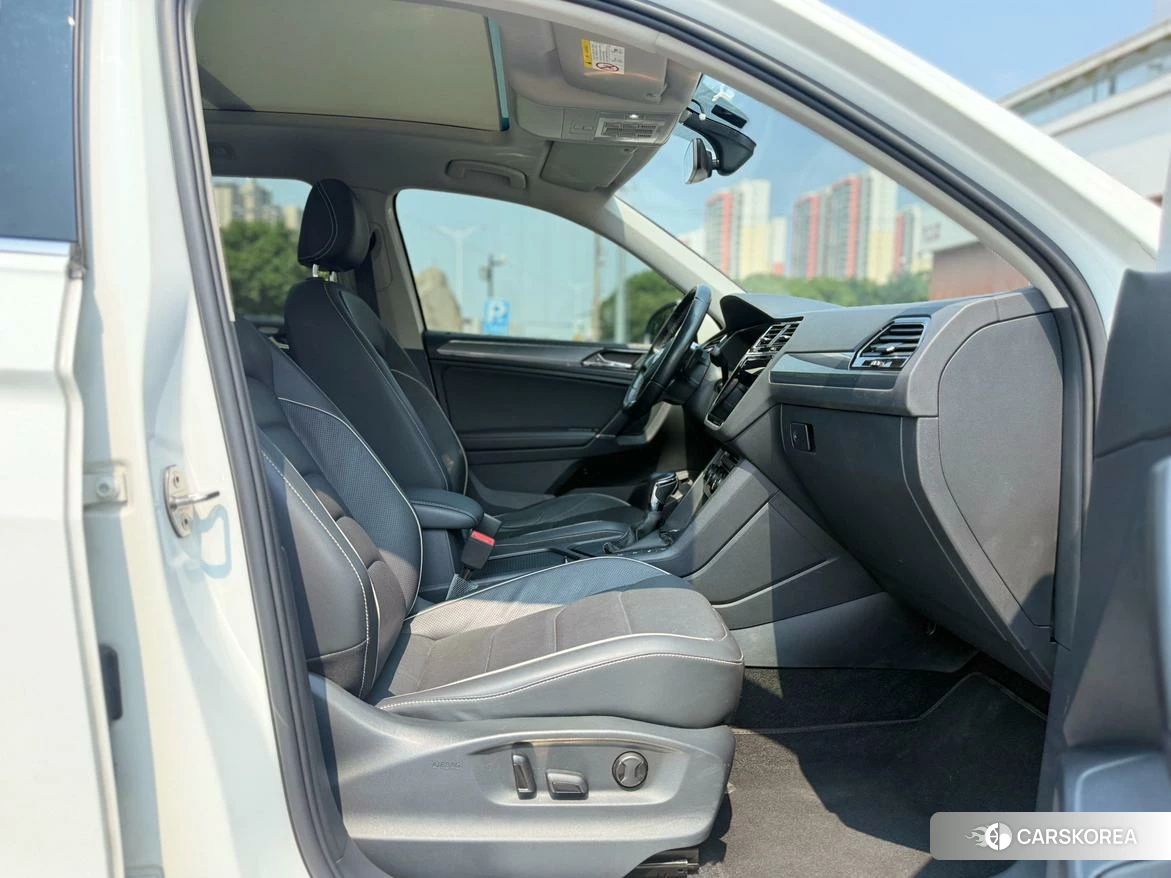 Volkswagen Tiguan L id 4510389 из Китая 12