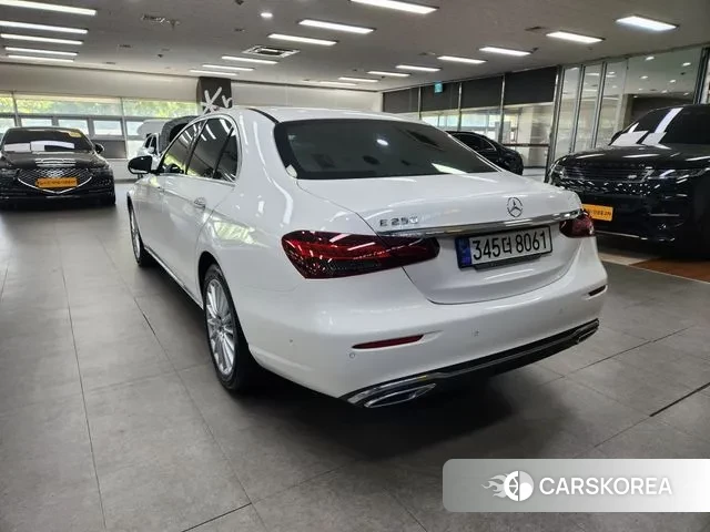 Mercedes-Benz E-Class W213 id 3098154 из Кореи 12