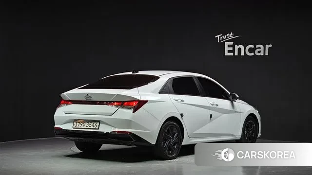 Hyundai Avante Hybrid (CN7) id 3508207 из Кореи 12