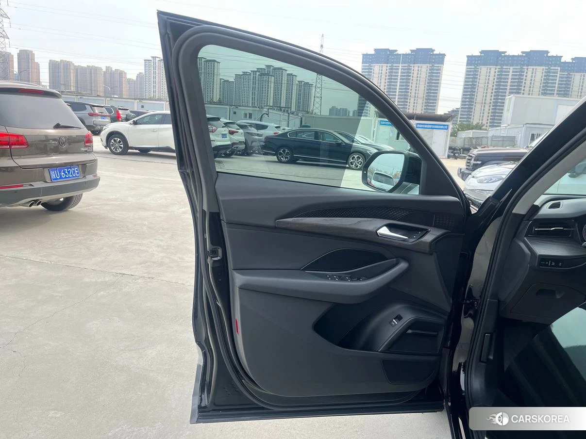 Audi Q6 id 4419318 из Китая 11