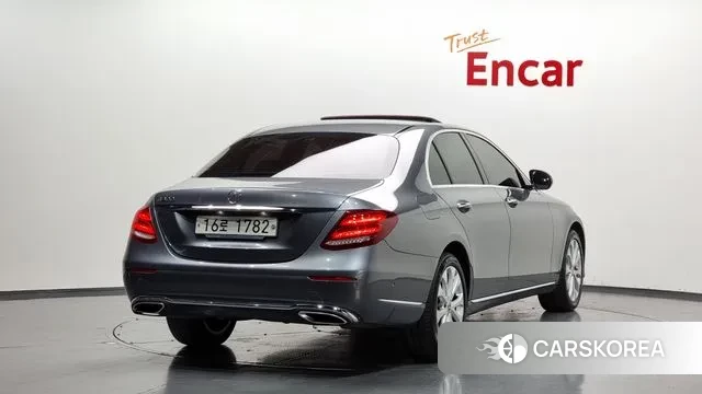 Mercedes-Benz E-Class W213 id 3434546 из Кореи 12