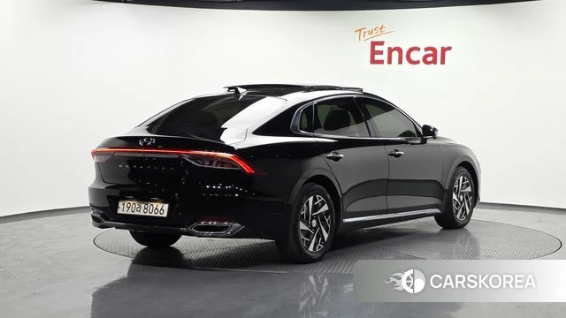 Hyundai The New Grandeur IG Hybrid id 4195539 из Кореи 12