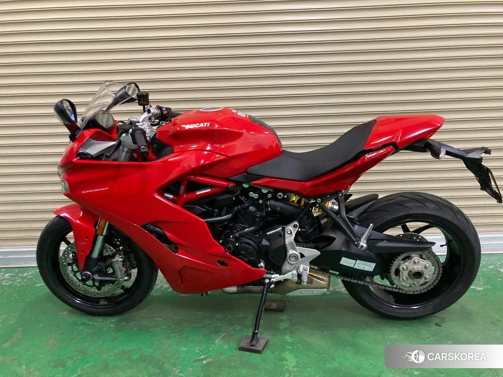 Проданный Ducati SUPERSPORT S 2017 из Японии, фото 2