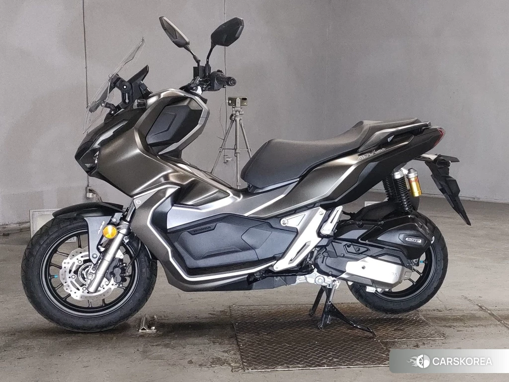 Проданный Honda ADV150 2019 из Японии
