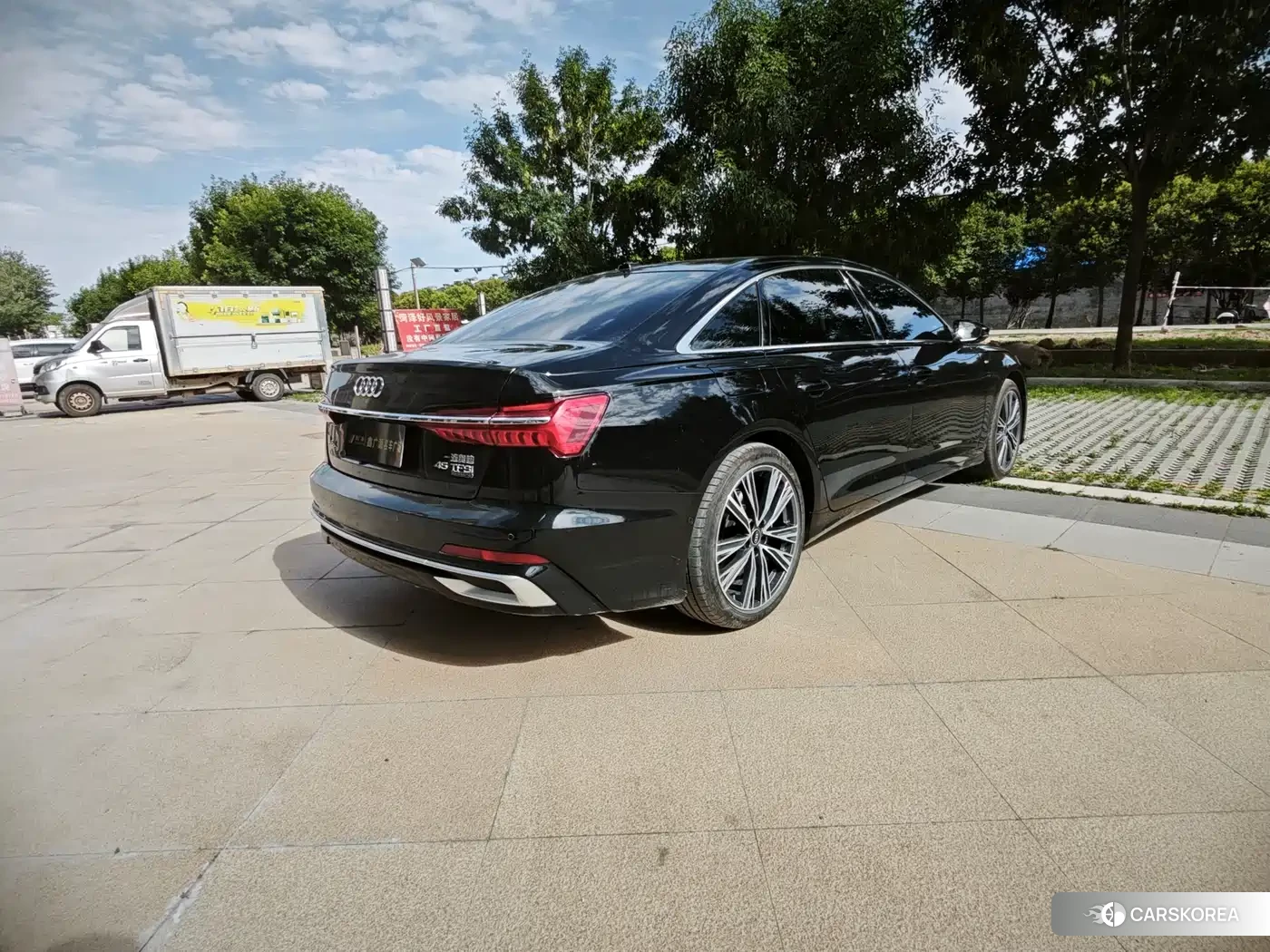 Audi A6L 2024 Черный из Китая, фото 2