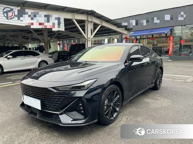 Chang'an UNI-V 2024 Черный из Китая, фото 2