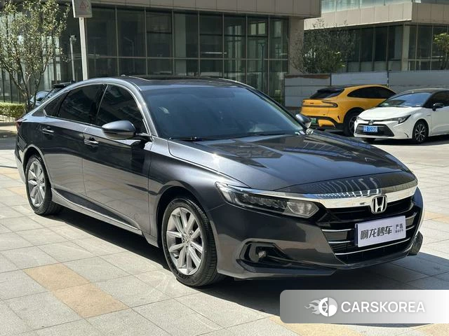 Honda Accord id 3920462 из Китая 12