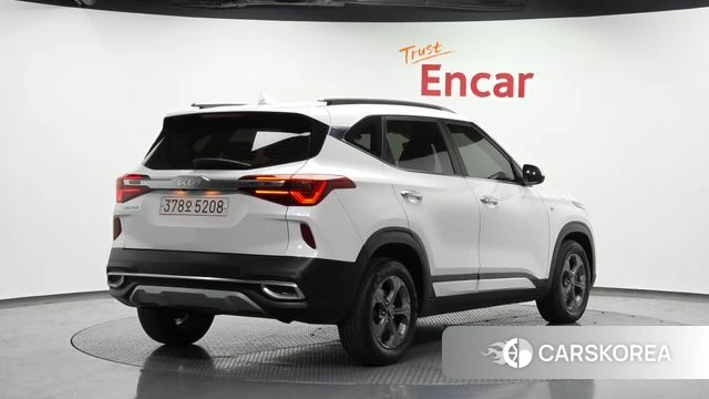 Kia Seltos id 4281960 из Кореи 12