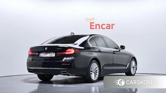 BMW 5 Series (G30) id 3953259 из Кореи 12