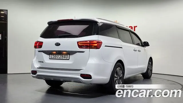 Kia The New Carnival id 2803381 из Кореи 12