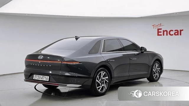 Hyundai Grandeur Hybrid (GN7) id 4500140 из Кореи 12