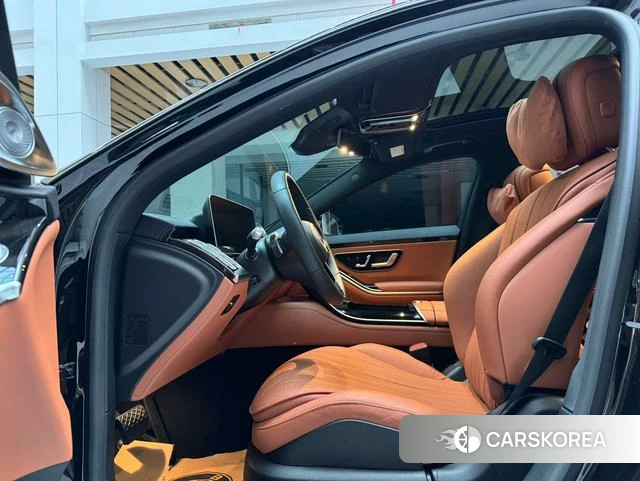 Mercedes-Benz S-class 2023 Черный из Китая, фото 6