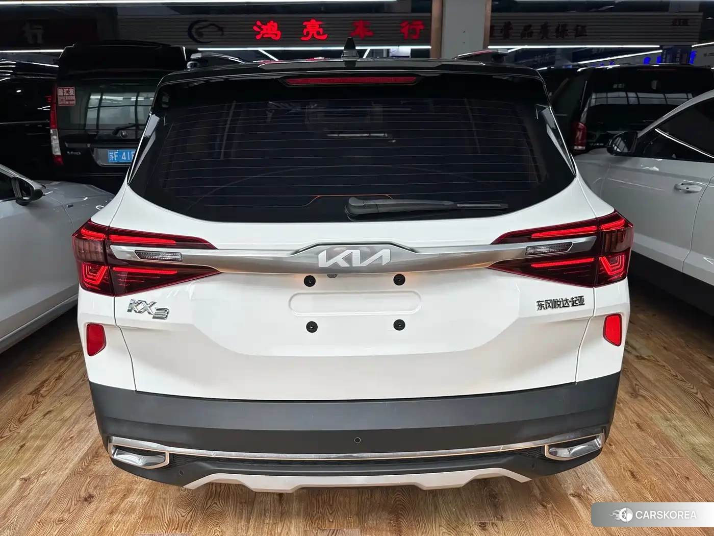 Kia KX3 2022 Белый из Китая, фото 5