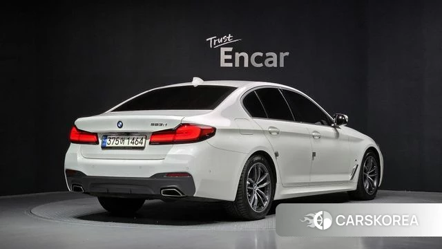 BMW 5 Series (G30) id 3800347 из Кореи 12