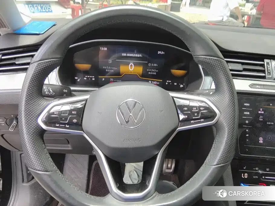 Volkswagen Magotan id 4576475 из Китая 8