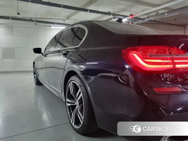 BMW 7 Series (G11) id 3571120 из Кореи 11