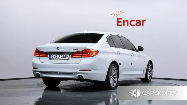 BMW 5 Series (G30) id 3345189 из Кореи 12