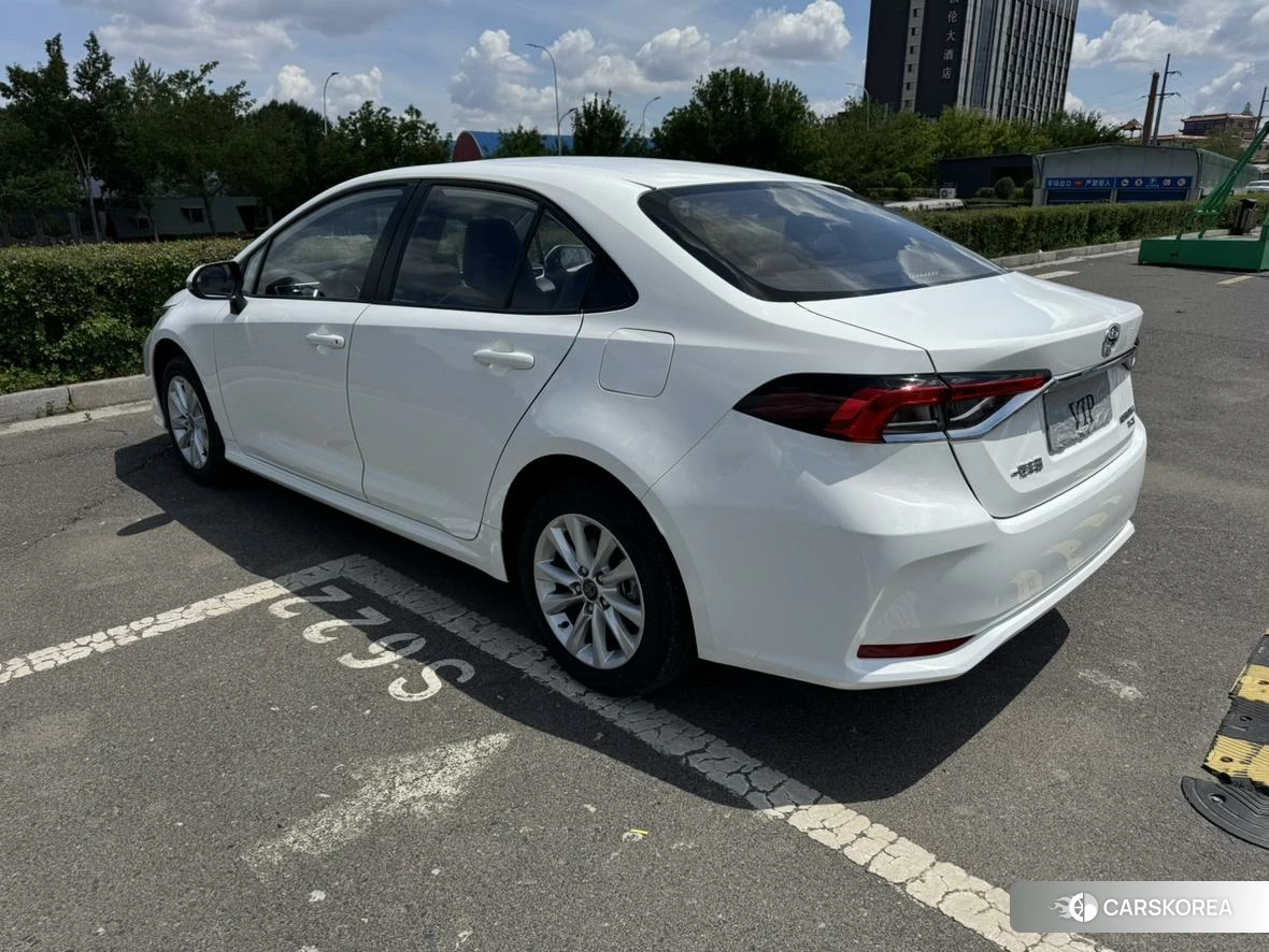 Toyota Corolla id 4426472 из Китая 12